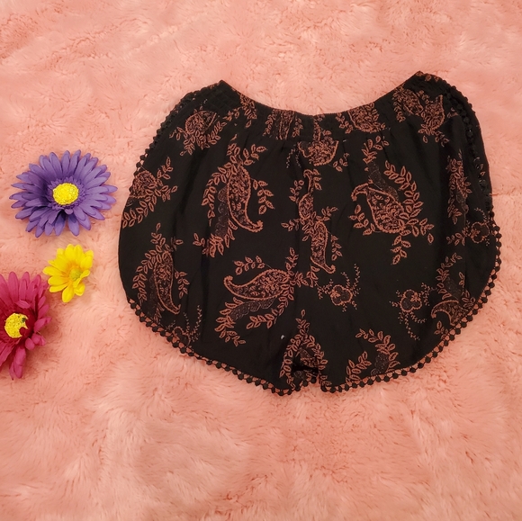 Paisley pom shorts - Picture 6 of 10